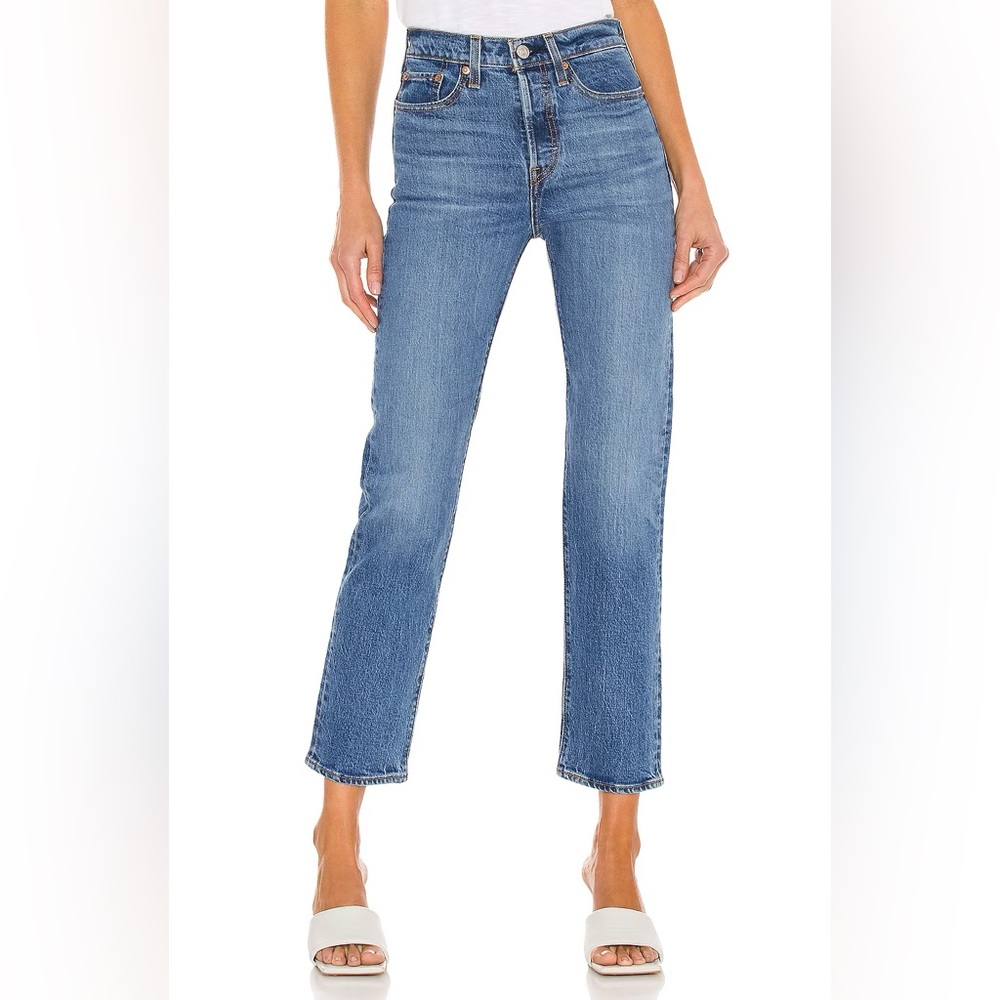 Levi’s Wedgie Jean